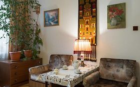 Feel The Old Socialist Style Apartment
